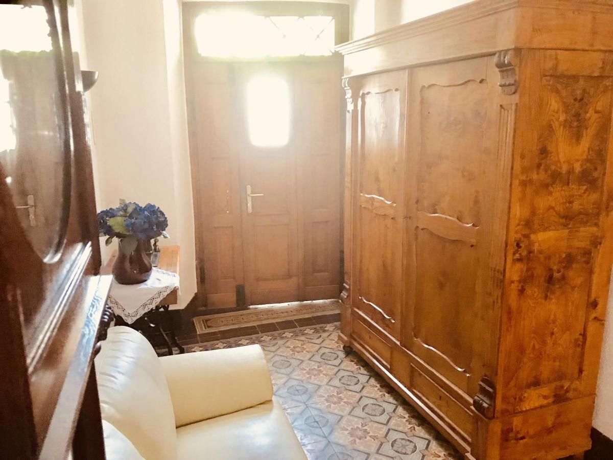 Hotel Weingut Dehren エレンツ・ポルタースドルフ エクステリア 写真
