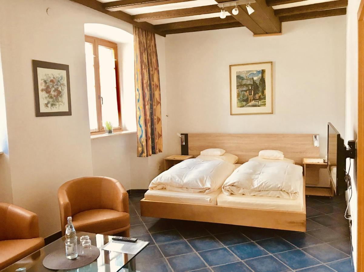 Hotel Weingut Dehren エレンツ・ポルタースドルフ エクステリア 写真